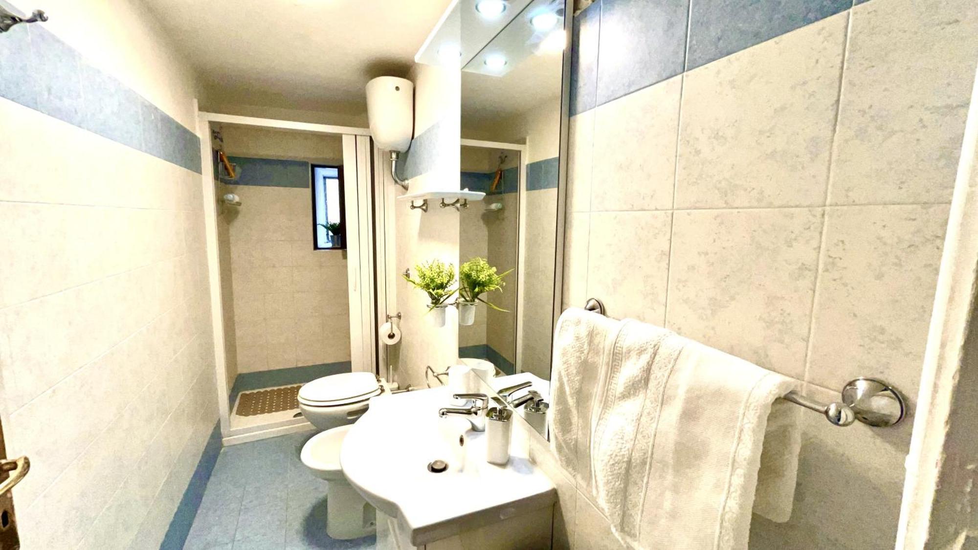 La Casa Di Marilyn Apartment Napoli Ngoại thất bức ảnh